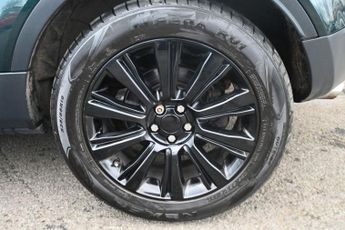 LAND ROVER RANGE ROVER EVOQUE 2.0 TD4 SE SUV 5dr Diesel Auto 4WD Euro 6 (s/s) (180 ps)