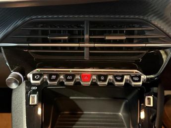 PEUGEOT 208 1.2 PureTech Active Premium + Hatchback 5dr Petrol EAT Euro 6 (s