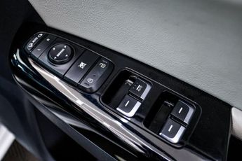 KIA SPORTAGE 1.6 T-GDi GT-Line SUV 5dr Petrol DCT AWD Euro 6 (174 bhp)