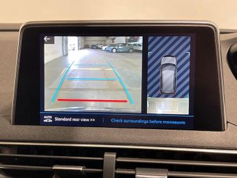 PEUGEOT 3008 1.2 PureTech GPF Allure SUV 5dr Petrol EAT Euro 6 (s/s) (130 ps)