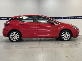 VAUXHALL ASTRA 1.0i Turbo ecoFLEX Tech Line Hatchback 5dr Petrol Manual Euro 6 