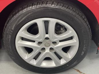 VAUXHALL ASTRA 1.0i Turbo ecoFLEX Tech Line Hatchback 5dr Petrol Manual Euro 6 