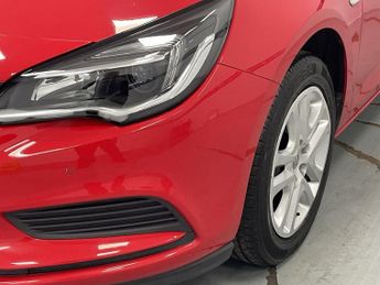 VAUXHALL ASTRA 1.0i Turbo ecoFLEX Tech Line Hatchback 5dr Petrol Manual Euro 6 