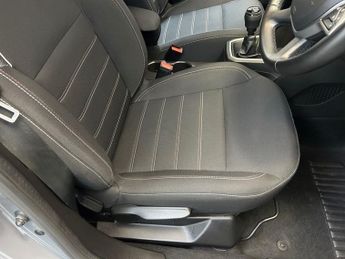 DACIA JOGGER 1.0 TCe Extreme SE MPV 5dr Petrol Manual Euro 6 (s/s) (110 ps)
