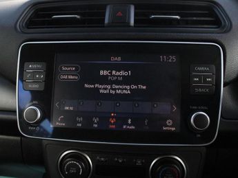 NISSAN LEAF 40kWh Acenta Hatchback 5dr Electric Auto (150 ps)