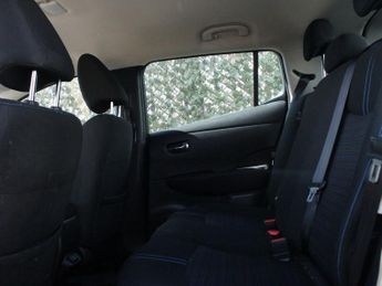 NISSAN LEAF 40kWh Acenta Hatchback 5dr Electric Auto (150 ps)