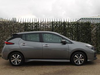 NISSAN LEAF 40kWh Acenta Hatchback 5dr Electric Auto (150 ps)