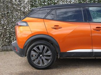 PEUGEOT E-2008 50kWh GT Premium SUV 5dr Electric Auto (136 ps)