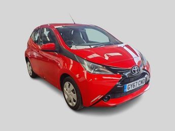 Toyota AYGO 1.0 VVT-i x-play Hatchback 5dr Petrol Manual Euro 6 (68 ps)
