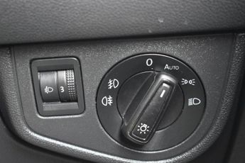 VOLKSWAGEN POLO 1.0 TSI GPF SEL Hatchback 5dr Petrol DSG Euro 6 | 2 KEYS | TOUCH