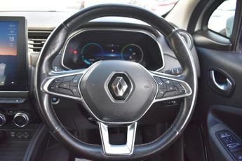 RENAULT ZOE R135 52kWh GT Line Hatchback 5dr Electric Auto (i, Rapid Charge)