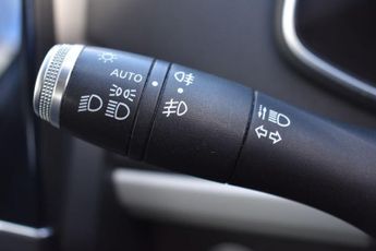 RENAULT ZOE R135 52kWh GT Line Hatchback 5dr Electric Auto (i, Rapid Charge)