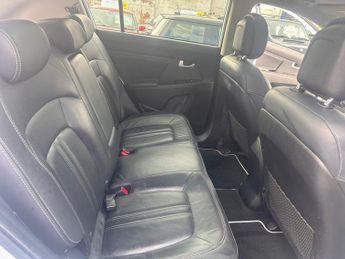 KIA SPORTAGE 2.0 CRDi KX-3 SUV 5dr Diesel Manual AWD Euro 5 (134 bhp)