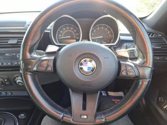 BMW Z4 3.0L 2d  AUTO  265 BHP