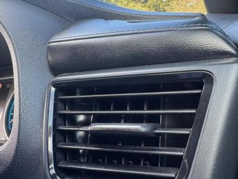 NISSAN LEAF 39kWh Tekna Hatchback 5dr Electric Auto (150 ps)