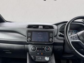 NISSAN LEAF 39kWh Acenta Hatchback 5dr Electric Auto (150 ps)