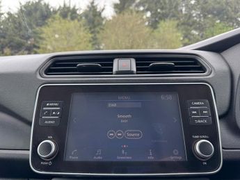 NISSAN LEAF 39kWh Acenta Hatchback 5dr Electric Auto (150 ps)