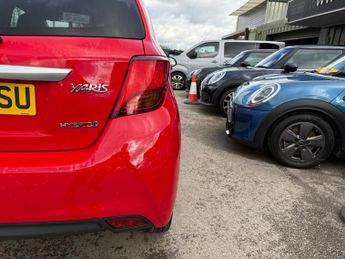 TOYOTA YARIS 1.5 VVT-h Icon Hatchback 5dr Petrol Hybrid E-CVT Euro 6 (101 ps)