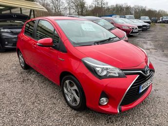 TOYOTA YARIS 1.5 VVT-h Icon Hatchback 5dr Petrol Hybrid E-CVT Euro 6 (101 ps)