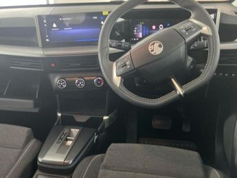 VAUXHALL Frontera Electric 44kWh Design SUV 5dr Electric Auto (113 ps)