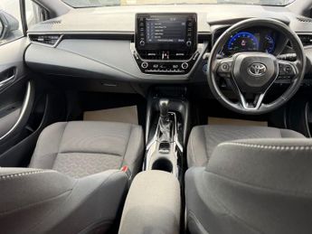 TOYOTA COROLLA 1.8 VVT-h Icon Touring Sports 5dr Petrol Hybrid CVT Euro 6 (s/s)