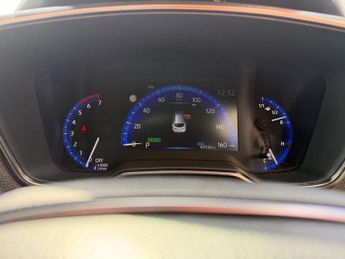 TOYOTA COROLLA 1.8 VVT-h Icon Touring Sports 5dr Petrol Hybrid CVT Euro 6 (s/s)