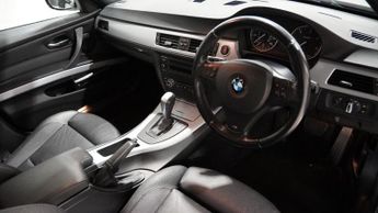BMW 3 SERIES 2.0 320d M Sport Saloon 4dr Diesel Steptronic Euro 5 (184 ps)
