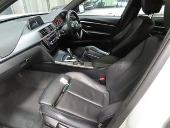 BMW 3 SERIES 2.0 330e 7.6kWh M Sport Shadow Edition Saloon 4dr Petrol Plug-in