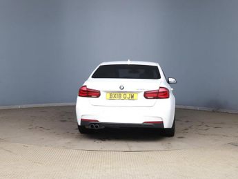 BMW 3 SERIES 2.0 330e 7.6kWh M Sport Shadow Edition Saloon 4dr Petrol Plug-in