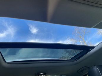 LAND ROVER DISCOVERY 2.0 SD4 HSE SUV 5dr Diesel Auto 4WD Euro 6 (s/s) 