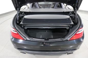 MERCEDES-BENZ SLK 1.8 SLK200 AMG Sport Convertible 2dr Petrol G-Tronic+ Euro 5 (s/