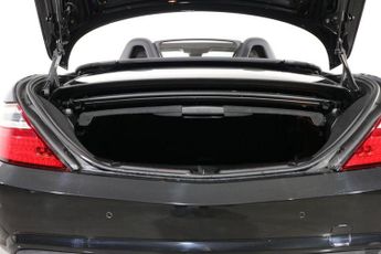 MERCEDES-BENZ SLK 1.8 SLK200 AMG Sport Convertible 2dr Petrol G-Tronic+ Euro 5 (s/