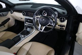 MERCEDES-BENZ SLK 1.8 SLK200 AMG Sport Convertible 2dr Petrol G-Tronic+ Euro 5 (s/