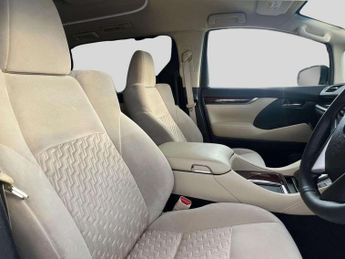 TOYOTA ALPHARD 2.4 HYBRID VVTI AUTO 7 SEATS - 240 S PLATINUM