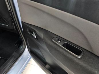 CITROEN GRAND C4 PICASSO 1.6 BlueHDi Exclusive+ MPV 5dr Diesel EAT6 Euro 6 (s/s) (120 ps)