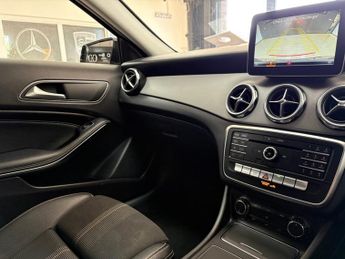MERCEDES-BENZ GLA 1.6 GLA180 GPF Urban Edition SUV 5dr Petrol 7G-DCT Euro 6 (s/s) 