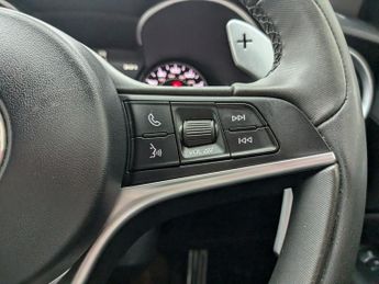 ALFA ROMEO STELVIO 2.1 TD SUPER 5d 208 BHP