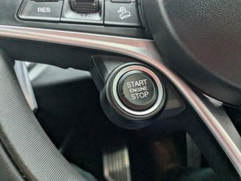 ALFA ROMEO STELVIO 2.1 TD SUPER 5d 208 BHP