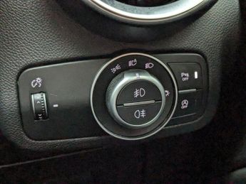 ALFA ROMEO STELVIO 2.1 TD SUPER 5d 208 BHP