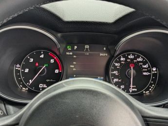 ALFA ROMEO STELVIO 2.1 TD SUPER 5d 208 BHP