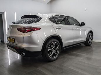 ALFA ROMEO STELVIO 2.1 TD SUPER 5d 208 BHP