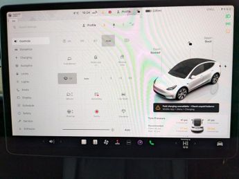 TESLA MODEL Y (Dual Motor) Long Range SUV 5dr Electric Auto 4WDE (384 bhp)