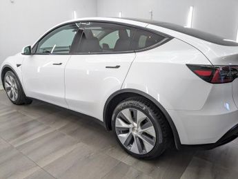 TESLA MODEL Y (Dual Motor) Long Range SUV 5dr Electric Auto 4WDE (384 bhp)