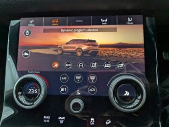 LAND ROVER RANGE ROVER VELAR 2.0 D240 R-Dynamic SE SUV 5dr Diesel Auto 4WD Euro 6 (s/s) (240 