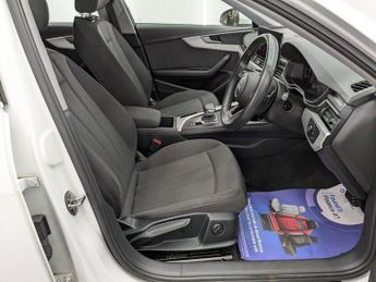 AUDI A4 AVANT 2.0 TDI 30 Technik Estate 5dr Diesel S Tronic Euro 6 (s/s) (136 