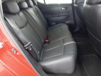 NISSAN LEAF 40kWh Tekna Hatchback 5dr Electric Auto (150 ps)