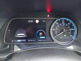 NISSAN LEAF 40kWh Tekna Hatchback 5dr Electric Auto (150 ps)