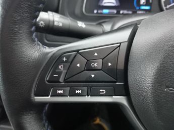 NISSAN LEAF 40kWh Tekna Hatchback 5dr Electric Auto (150 ps)