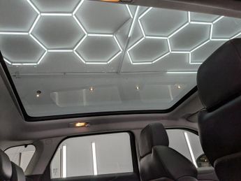 LAND ROVER RANGE ROVER EVOQUE 2.0 TD4 HSE Dynamic Lux SUV 5dr Diesel Auto 4WD Euro 6 (s/s) (18