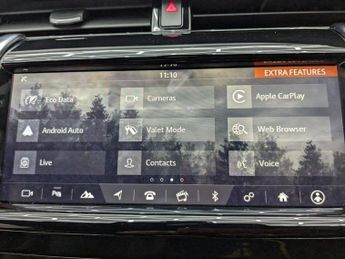 LAND ROVER DISCOVERY SPORT 2.0 D150 MHEV R-Dynamic SE SUV 5dr Diesel Auto 4WD Euro 6 (s/s) 